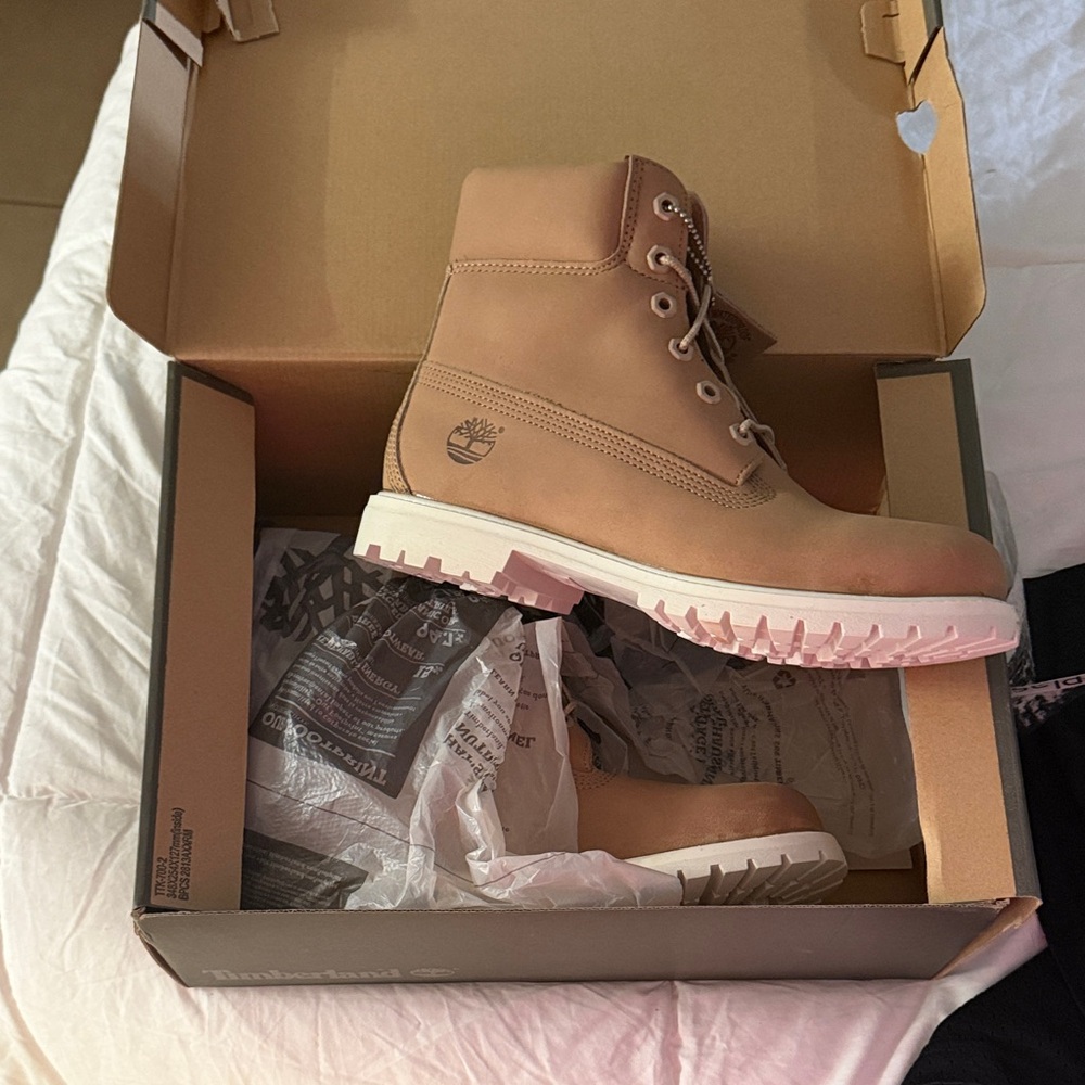 Timberland Light Brown Boots